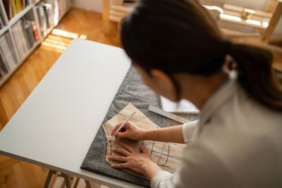 ハンドメイド作家がネットショップで売上月300万円突破
